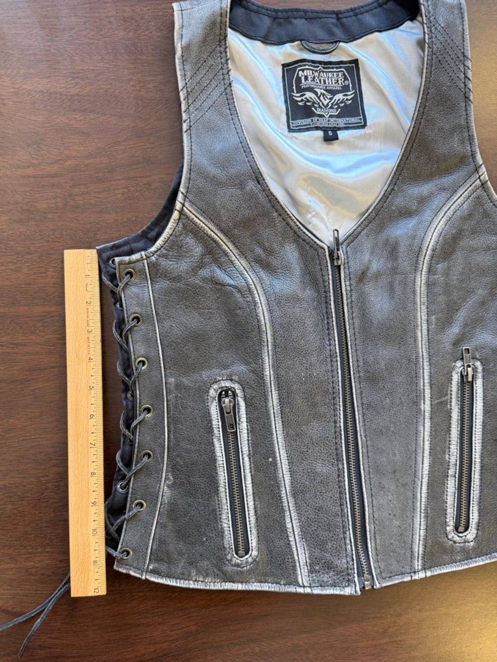 Milwaukee Leather Black Lace-Up Zipper Front Leather Vest/Top - Picture 9 of 9